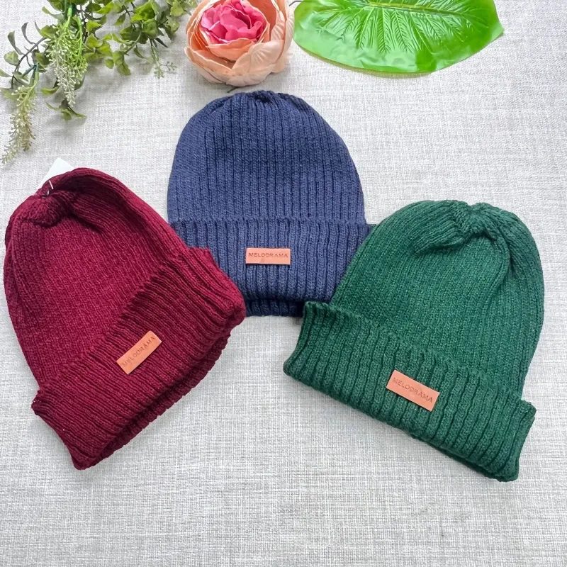 Gorro de lana COLEGIAL